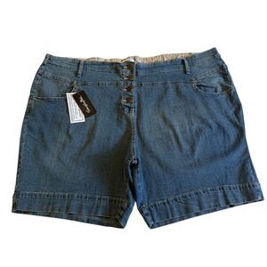 NWT Simply Be Denim Button Fly Denim Jean Shorts Plus Sz 22